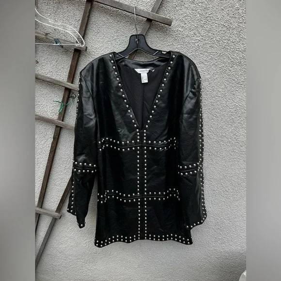 H&M Stud-embellished coated Leather dress in Black - Picture 6 of 10